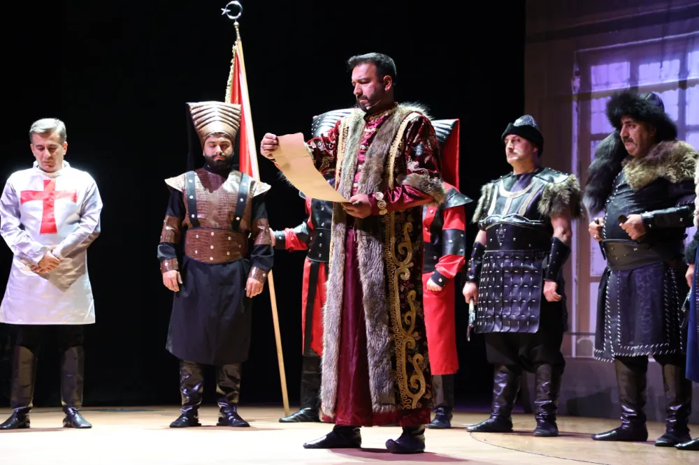 SULTANBEYLİ'DE İSTANBUL'UN FETHİ COŞKUYLA KUTLANDI