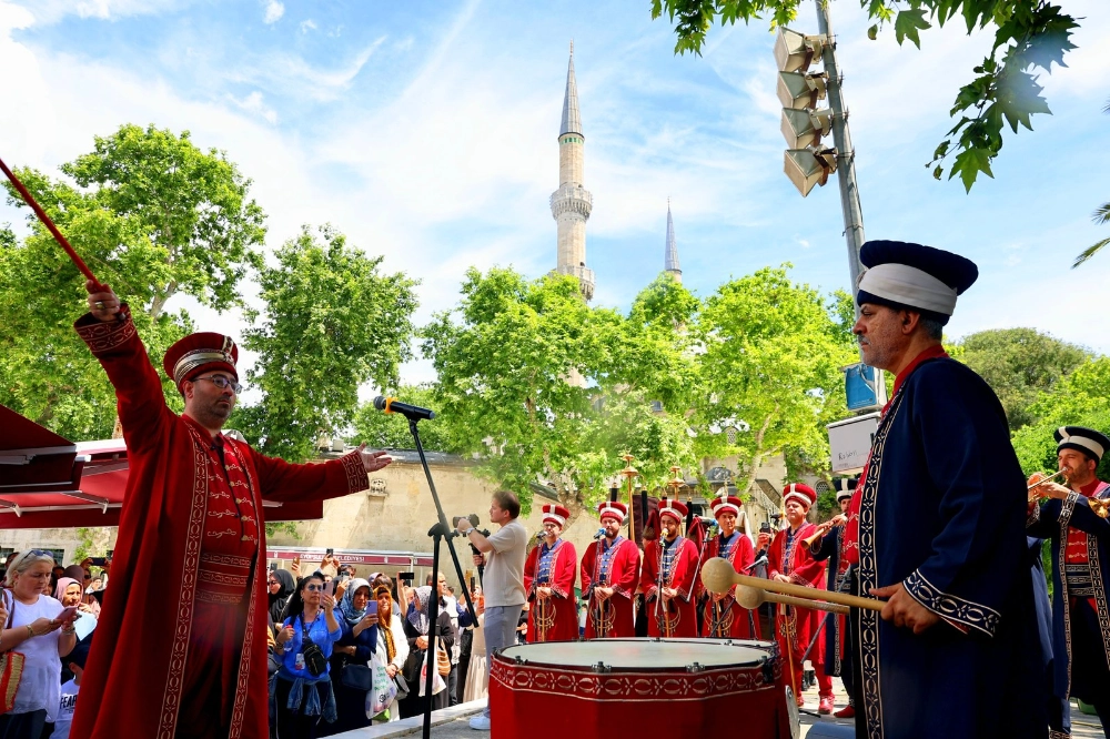 EYÜPSULTAN’DA MEHTER TAKIMI’NIN KONSERİ BEĞENİYLE İZLENDİ