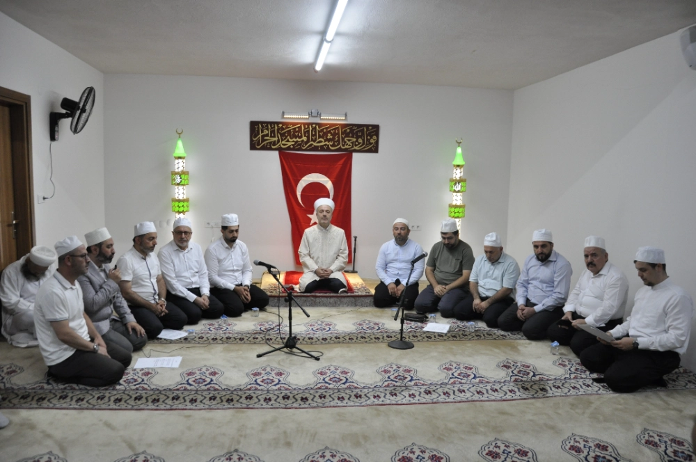 15 TEMMUZ DEMOKRASİ VE MİLLİ BİRLİK GÜNÜ ANMA PROGRAMI DUALARLA BAŞLADI
