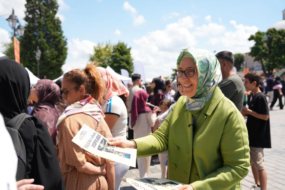 AYASOFYA'NIN YENİDEN İBADETE AÇILIŞININ 6. YILINDA AK PARTİ İSTANBUL KADIN KOLLARI'NDAN ÖZEL GAZETE