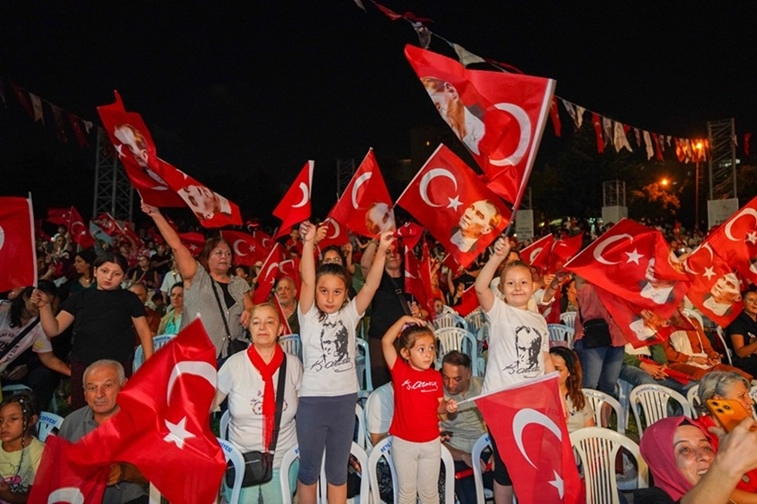 30 Ağustos Zafer Bayramı Beylikdüzü’nde Coşkuyla Kutlandı