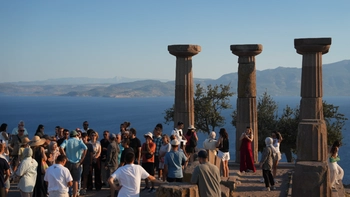 Çanakkale Kültür Yolu Festivali’Nde Assos’Un İzleri Arkeologlar Eşliğinde İncelendi