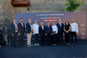 KAYSERİ BELEDİYE BAŞKANI BÜYÜKKILIÇ’TAN BAKAN ERSOY’A “KAYSERİ KÜLTÜR YOLU FESTİVALİ” TEŞEKKÜRÜ