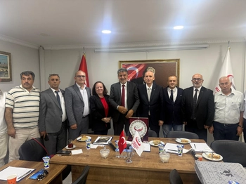 REMZİ ÇAYIR’DAN RUMELİ BALKAN DERNEKLER FEDERASYONUNA ZİYARET